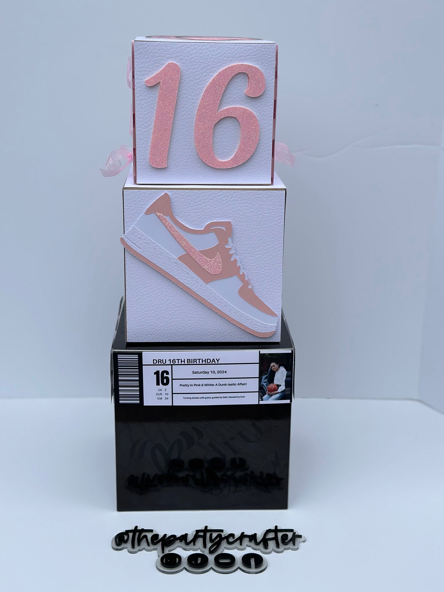 Sneaker Centerpieces : Customizable Party Decor for your Sneaker Ball Party