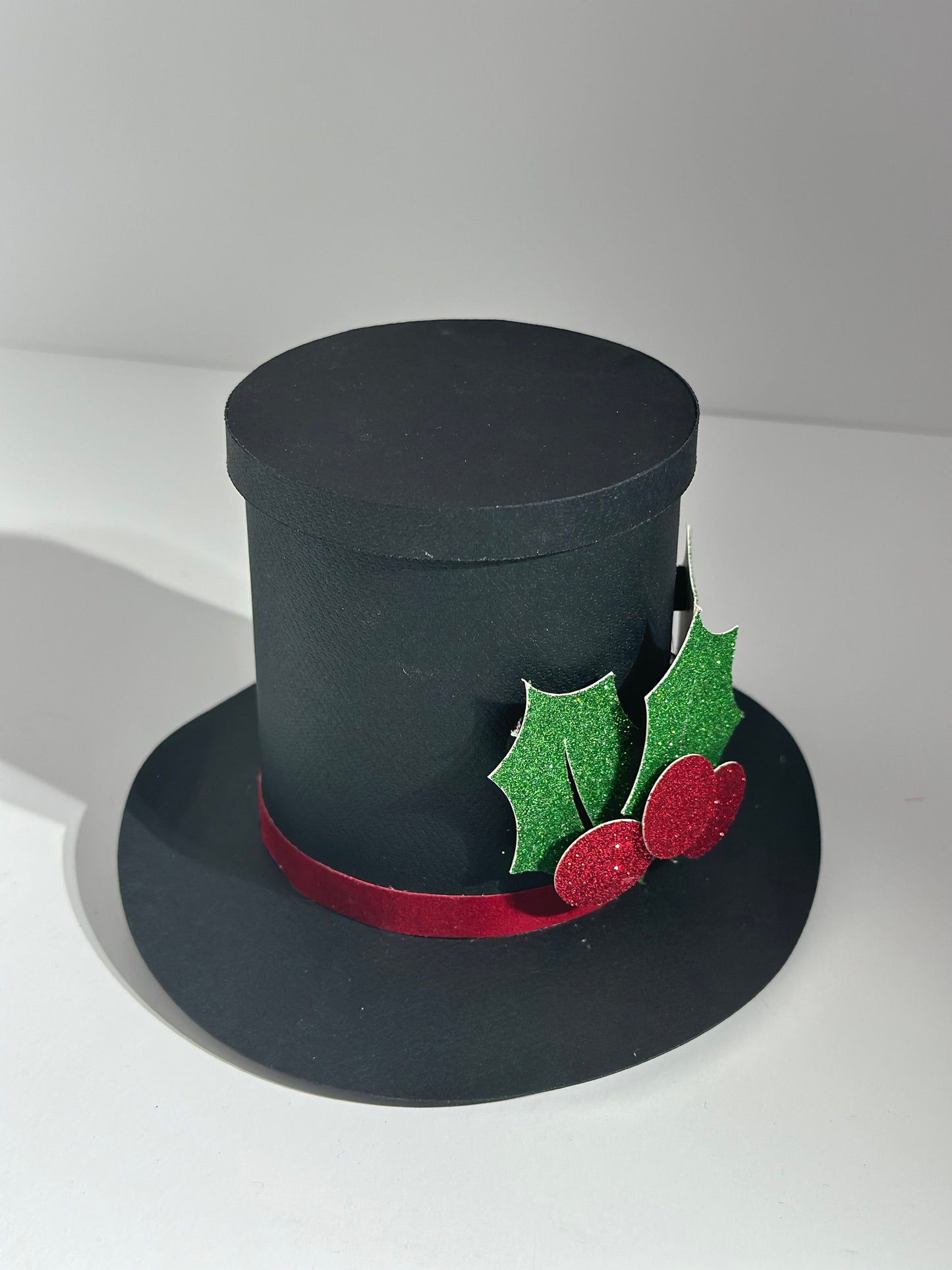 DIY Top Hat Party Favor SVG for Pringles - Unique Pringles Birthday and Christmas Craft